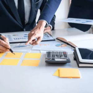 Saiba como reerguer uma empresa falida ou em situação de crise