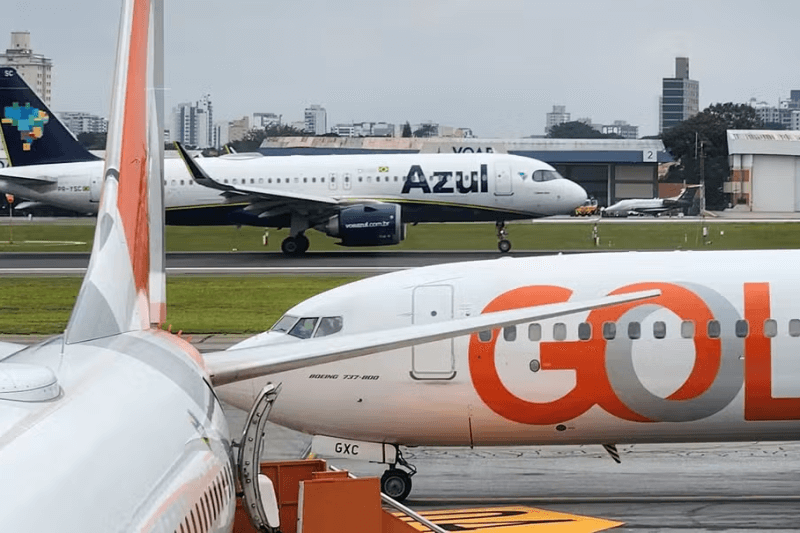 Crise na Azul esfria planos de fusão com a Gol e reacende alerta no setor aéreo - Grupo Investor